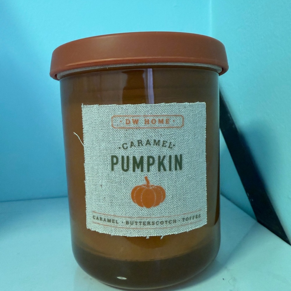 Brand New DW Home Caramel Pumpkin Candle - Warm Brown